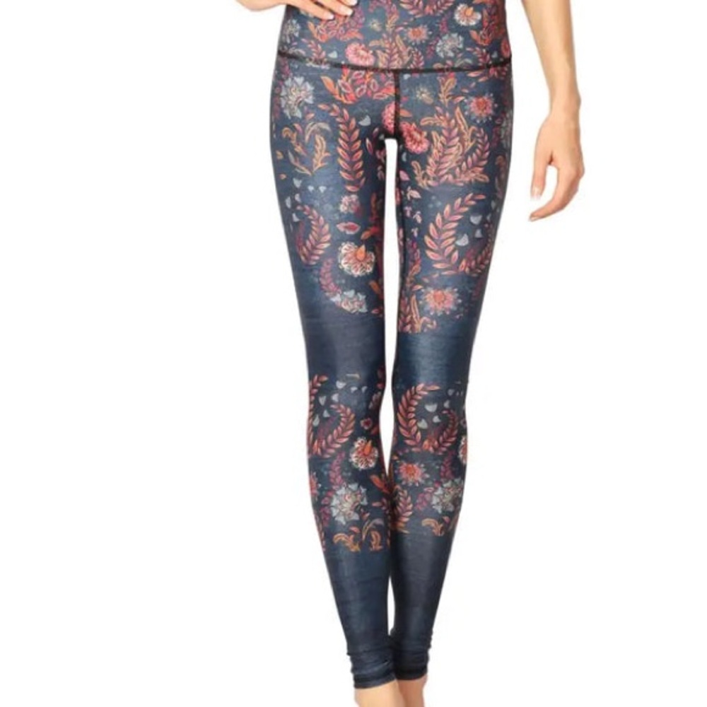 Navy Floral Women's Leggings